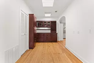 2534 Harris Blvd, Austin, TX 78703 - Photo 6