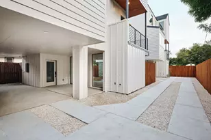 3208 Govalle Ave, Austin, TX 78702 - Photo 24