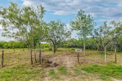 200 Armstrong Road, Lockhart, TX 78644 - Photo 1