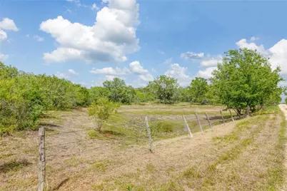 200 Armstrong Road, Lockhart, TX 78644 - Photo 4