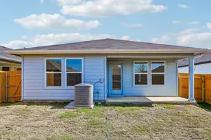 433 Mountain Pea Rd, Kyle, TX 78640 - Photo 36