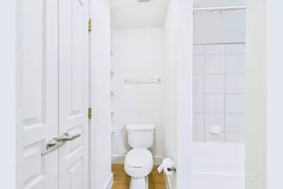 711 W 32nd Street #131, Austin, TX 78705 - Photo 18