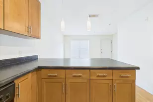 711 W 32nd St, Austin, TX 78705 - Photo 6