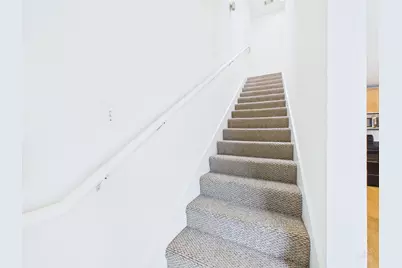 711 W 32nd Street #131, Austin, TX 78705 - Photo 10