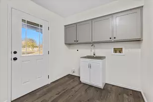 1180 Live Oak Loop, Buda, TX 78610 - Photo 16