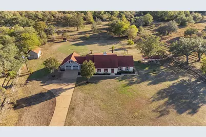 1180 Live Oak Loop, Buda, TX 78610 - Photo 4