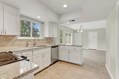 10506 Yucca Drive, Austin, TX 78759 - Photo 12