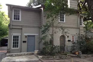 803 E 32nd St, Austin, TX 78705 - Photo 1