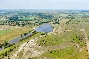 7800 Co Rd 210, Bertram, TX 78605 - Photo 36