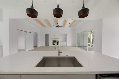 2707 Wilson Avenue, Lago Vista, TX 78645 - Photo 8