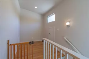 1702 Forest Hill Dr, Austin, TX 78745 - Photo 14