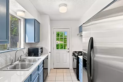 5700 Cherry Park #A/B, Austin, TX 78745 - Photo 8