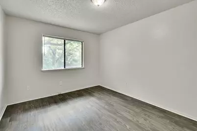 1008 Hermitage Drive, Austin, TX 78753 - Photo 14