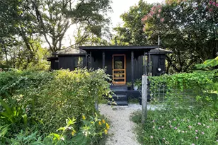 5921 Ponca St, Austin, TX 78741 - Photo 1