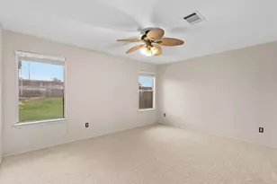 2040 Buckley Ln, Round Rock, TX 78664 - Photo 16