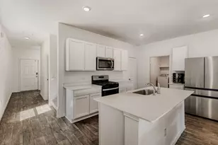 12421 Silversmith Ln, Mustang Ridge, TX 78610 - Photo 4