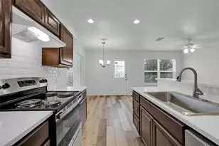 9927 Bilbrook Pl, Austin, TX 78748 - Photo 2