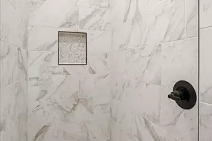 802 S Creek St, Fredericksburg, TX 78624 - Photo 12