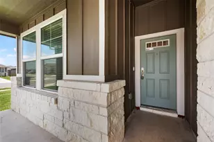 257 Fossil Dr, Kyle, TX 78640 - Photo 4