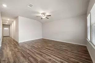 257 Fossil Dr, Kyle, TX 78640 - Photo 18