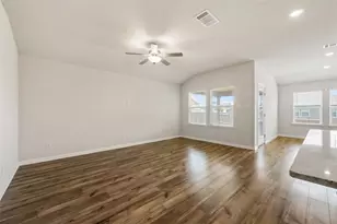 257 Fossil Dr, Kyle, TX 78640 - Photo 16