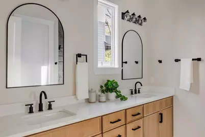 901 Redd Street, Austin, TX 78745 - Photo 12