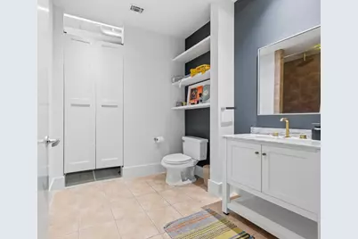 800 W 5th Street #705, Austin, TX 78703 - Photo 22