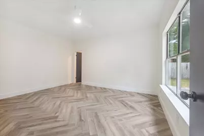 211 N Blue Ridge Parkway, Cedar Park, TX 78613 - Photo 8