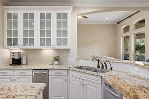 407 Bella Montagna Cir, Austin, TX 78734 - Photo 24