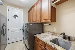 407 Bella Montagna Cir, Austin, TX 78734 - Photo 36
