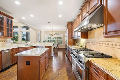 407 Bella Montagna Circle, Lakeway, TX 78734 - Photo 8