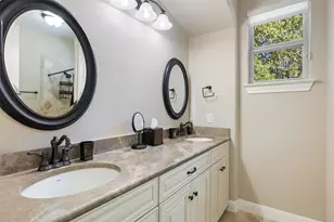407 Bella Montagna Cir, Austin, TX 78734 - Photo 30