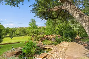 407 Bella Montagna Cir, Lakeway, TX 78734 - Photo 2
