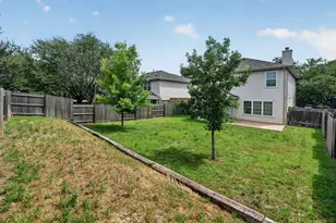 816 Rusk Rd, Round Rock, TX 78665 - Photo 4