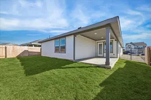 5000 Hazelnut Ln, Del Valle, TX 78617 - Photo 16