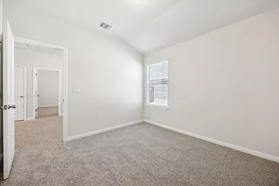 5000 Hazelnut Lane, Del Valle, TX 78617 - Photo 10