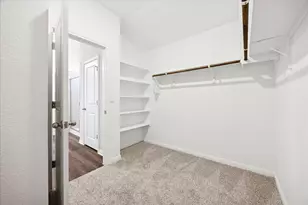 5000 Hazelnut Ln, Del Valle, TX 78617 - Photo 8