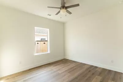 309 String Prairie Way, Smithville, TX 78957 - Photo 24