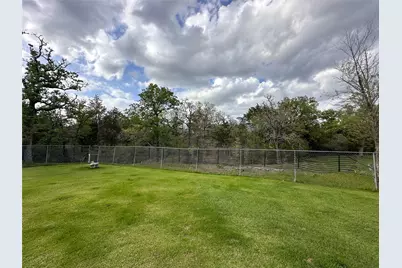 368 Woodlands Drive, Bastrop, TX 78602 - Photo 32