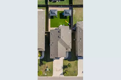 104 Hellfighters Way, Jarrell, TX 76537 - Photo 34