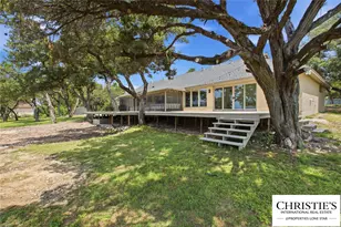 8901 Grandview Dr, Jonestown, TX 78645 - Photo 38