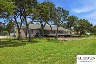 8901 Grandview Dr, Jonestown, TX 78645 - Photo 34