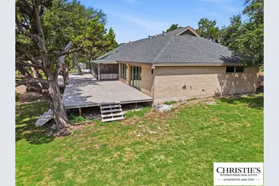 8901 Grandview Drive, Jonestown, TX 78645 - Photo 32