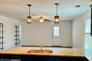 132 Maywood Ln, Jarrell, TX 76537 - Photo 28