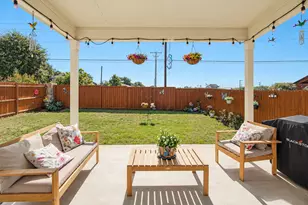 160 Honey Oak Ln, New Braunfels, TX 78130 - Photo 12
