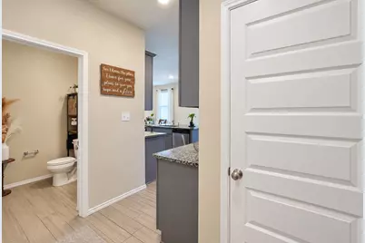160 Honey Oak Lane, New Braunfels, TX 78130 - Photo 18
