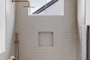 1180 Ridgeway Dr, Austin, TX 78702 - Photo 34