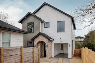 1180 Ridgeway Dr, Austin, TX 78702 - Photo 2