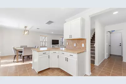 8613 Wiley Way, Austin, TX 78747 - Photo 12