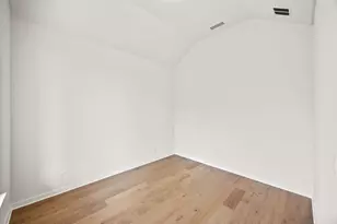 253 Jates Fld Bnd, Liberty Hill, TX 78642 - Photo 14